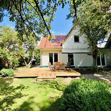Sommerhaus Am Bach ロストック エクステリア 写真