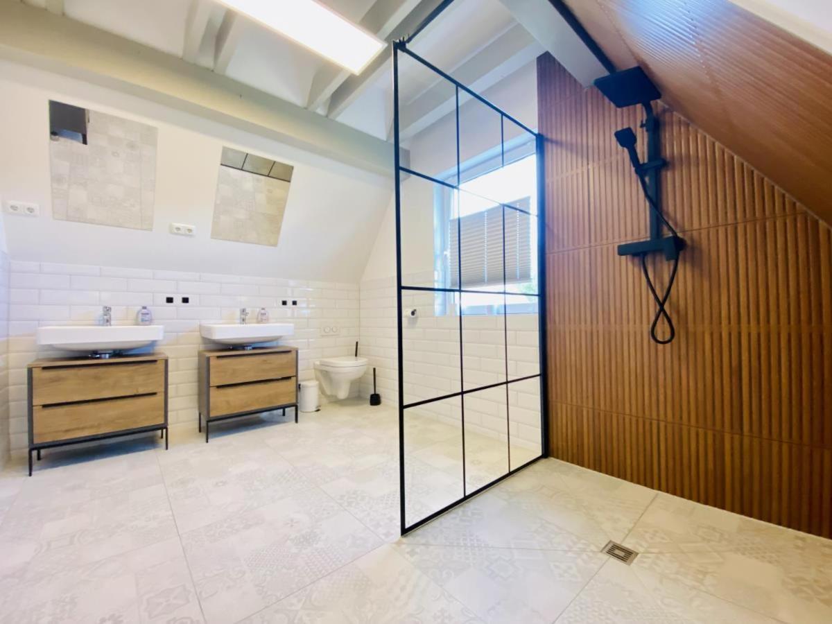 Sommerhaus Am Bach ロストック エクステリア 写真
